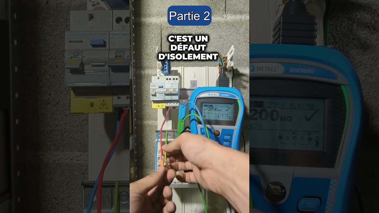 🔧 Découvrez comment je recherche un défaut d'isolement sur un tableau électrique ! 🧪💡