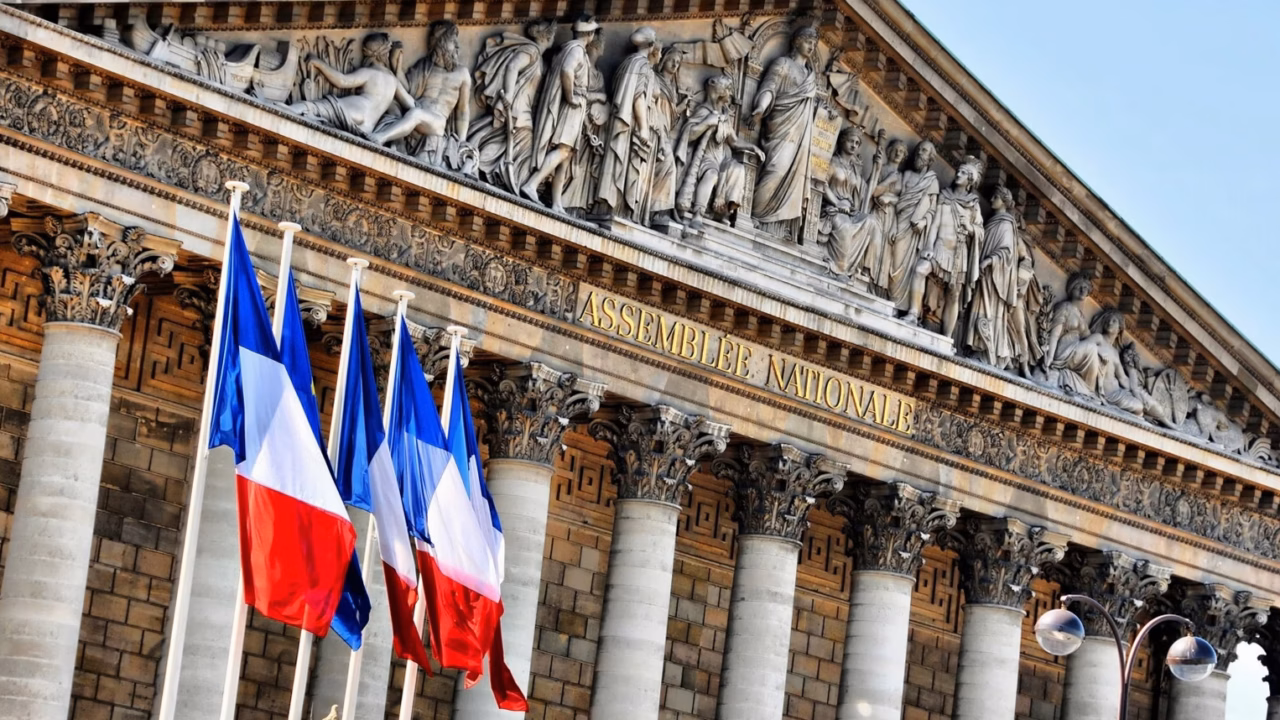 Dette publique : le taux d’emprunt de la France atteint un pic proche de 2008, quelles en sont les implications ?